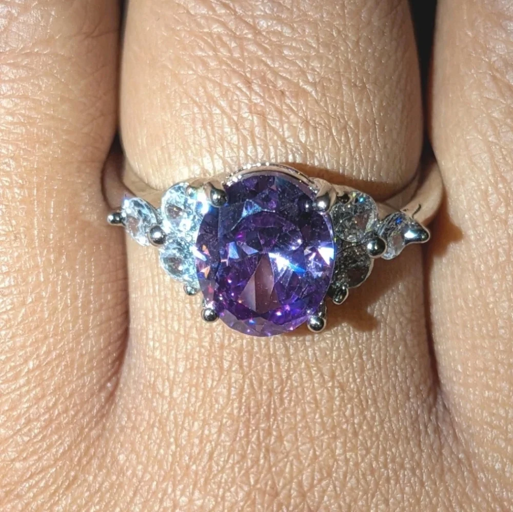 925 Dazzling 8 Ct Brilliant Cut Amathyst  Oval Stone Engagement Ring Sz 9